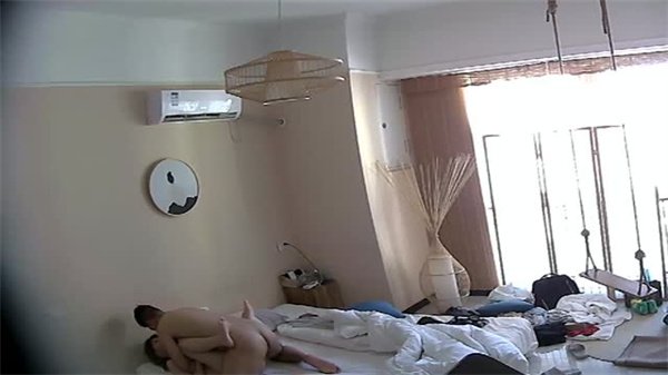 Hotel偷拍系列360绝版日式秋千房_.
