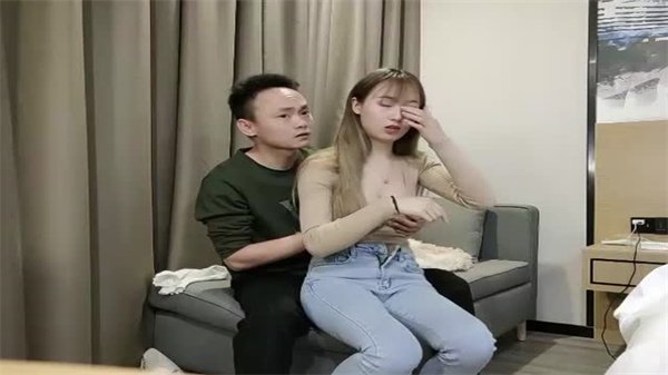 步宾探花深夜第二场极品高颜值气质美女.